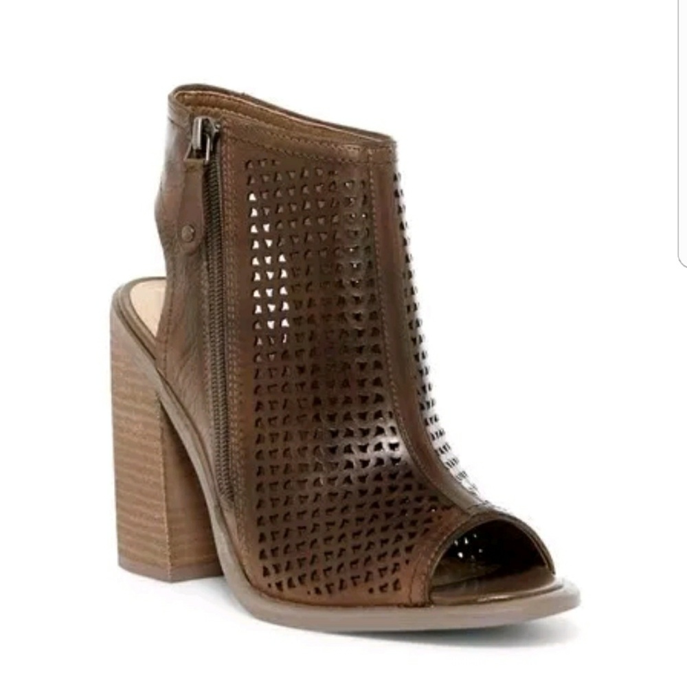 Kelsi Dagger Mason Perforated Shooties New